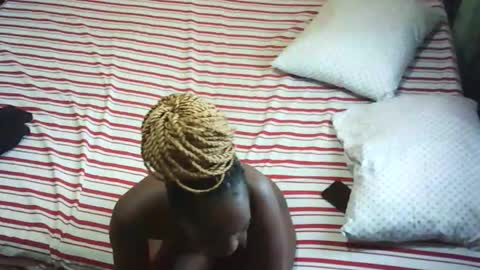 Snapshot of nastycoochie chatting on 11/23/25, 08:03 nastycoochie online show from 11/23/25, 08:03