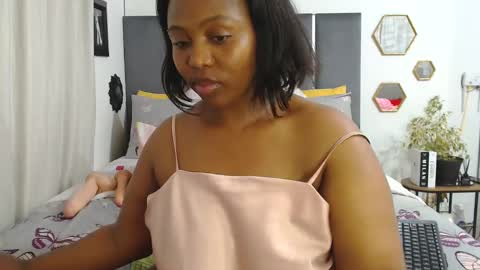 Olwemihla Brown online show from 12/16/24, 11:18