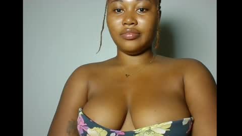 Snapshot of nastycunt_ chatting on 06/02/26, 11:07 Zanele online show from 06/02/26, 11:07