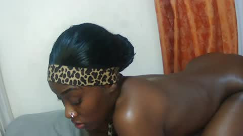 nastygurl01 online show from 06/13/26, 10:40