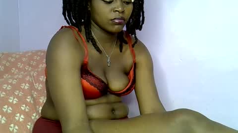 Vicky online show from 10/16/25, 04:35