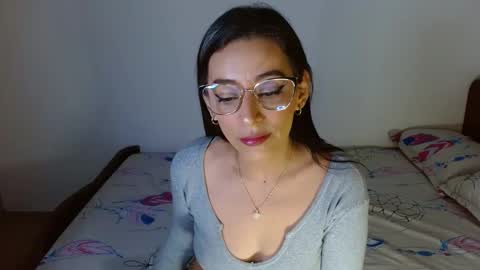 nathalia online show from 12/16/24, 01:10