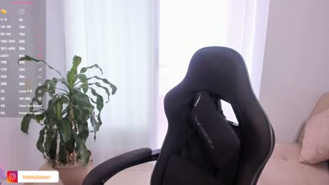 nat_bakerss online show from 06/08/26, 08:09
