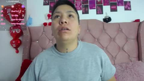 nat_evans8 online show from 05/27/26, 03:03
