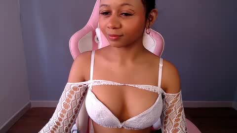Natasha online show from 02/01/25, 09:19