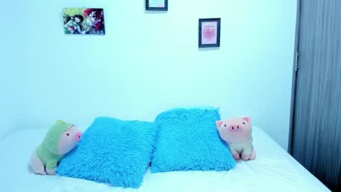 Snapshot of nata_gil19 chatting on 10/11/25, 12:43 Karo online show from 10/11/25, 12:43