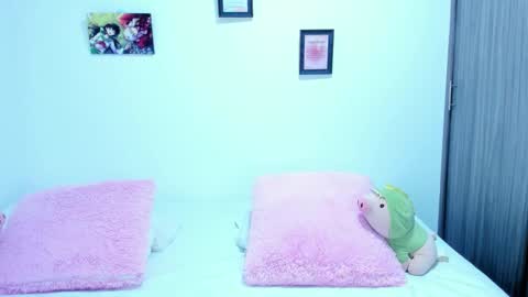 Snapshot of nata_gil19 chatting on 11/20/25, 01:17 Karo online show from 11/20/25, 01:17