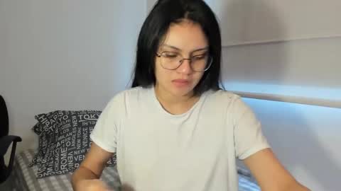 Camila online show from 12/04/24, 02:59