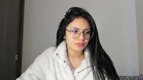 Camila online show from 12/05/24, 06:00