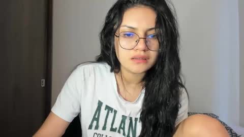 Camila online show from 12/12/24, 07:59