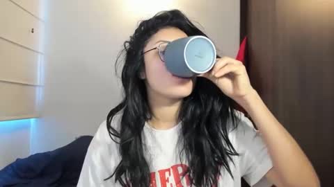 Camila online show from 01/14/25, 05:01