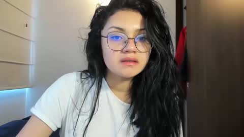 Camila online show from 01/16/25, 08:36