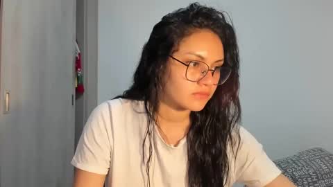 Camila online show from 02/02/25, 12:51