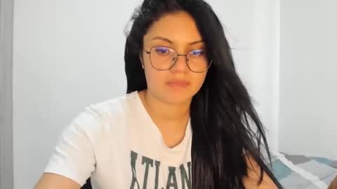 Camila online show from 02/18/25, 09:09