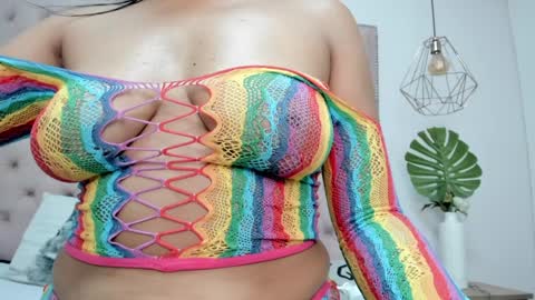 nata_santos online show from 02/01/25, 02:34