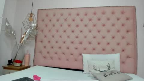 nata_santos online show from 03/06/25, 05:22