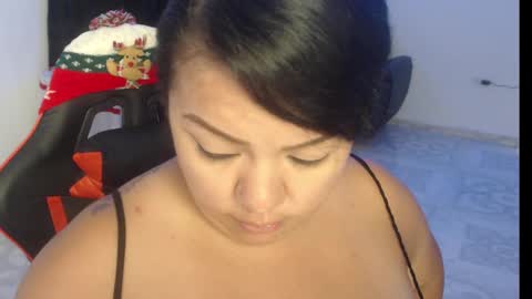 Nata Ramirez online show from 12/23/24, 10:10
