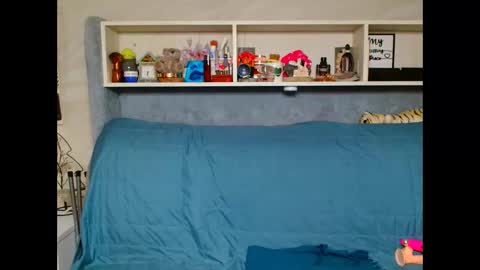 Natali online show from 09/15/25, 03:28