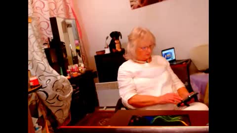 natali online show from 01/25/25, 07:18