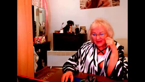 natali online show from 02/08/25, 06:22