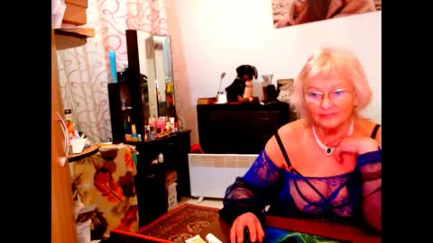 natali online show from 02/17/25, 05:21