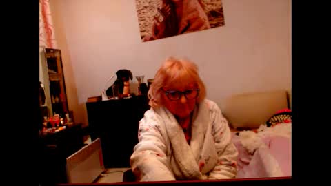 natali online show from 02/28/25, 08:18