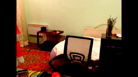natali online show from 06/17/26, 03:20