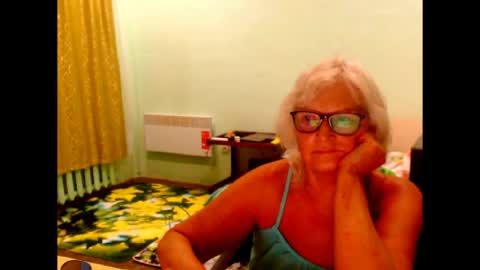 natali online show from 07/25/26, 09:56