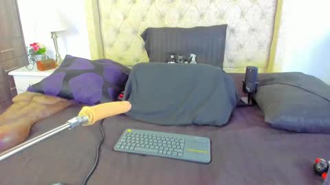 Natalia online show from 02/22/25, 04:18