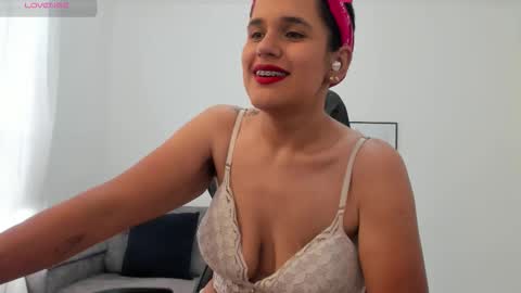 Nathalia online show from 03/02/26, 06:04
