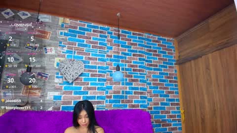 Natalia Kiss online show from 12/02/24, 11:51