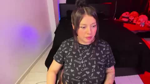 Natalia online show from 06/17/26, 04:04