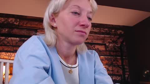 Natalie online show from 05/21/26, 08:10