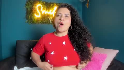 Snapshot of nataliescott_ chatting on 12/15/25, 03:33 nataliescott_ online show from 12/15/25, 03:33