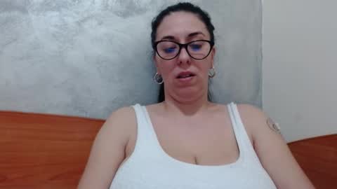 Snapshot of natally565656 chatting on 03/19/26, 03:27 natally online show from 03/19/26, 03:27
