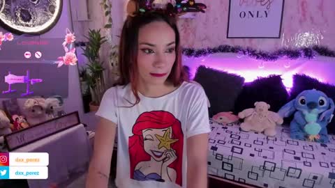 MissNatis online show from 12/30/24, 12:00