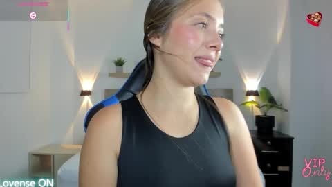 Snapshot of nataly_rodri chatting on 01/14/26, 02:17 Nataly online show from 01/14/26, 02:17