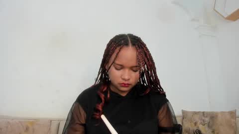 Naty online show from 09/17/25, 12:18