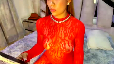 Natalye foster online show from 06/30/26, 06:20
