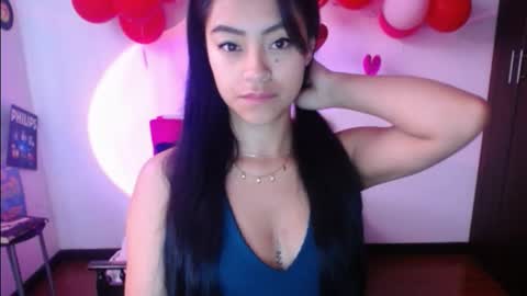 Snapshot of natalyescobar_lx chatting on 02/19/25, 12:11 Nataly Escobar online show from 02/19/25, 12:11