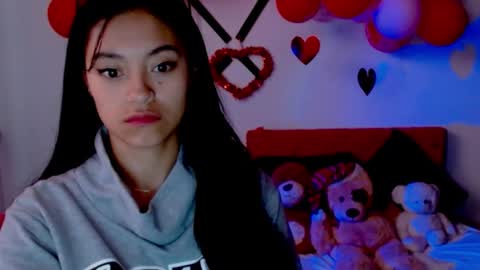 Snapshot of natalyescobar_lx chatting on 02/24/25, 12:05 Nataly Escobar online show from 02/24/25, 12:05