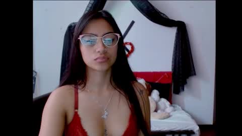 Snapshot of natalyescobar_lx chatting on 02/28/25, 03:26 Nataly Escobar online show from 02/28/25, 03:26