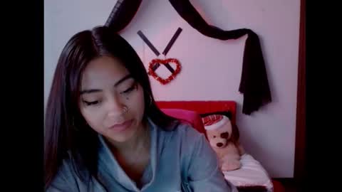 Snapshot of natalyescobar_lx chatting on 03/11/25, 03:23 Nataly Escobar online show from 03/11/25, 03:23