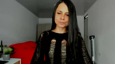 natalyfitt_7 online show from 06/10/26, 07:02