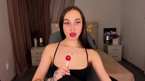 Snapshot of natalyfreman chatting on 12/13/24, 09:57 Nataly online show from 12/13/24, 09:57