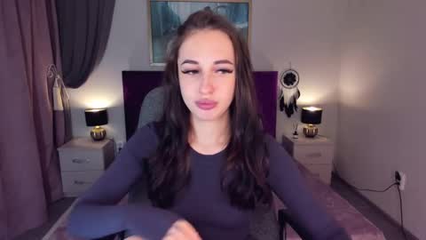 Snapshot of natalyfreman chatting on 12/23/24, 06:44 Nataly online show from 12/23/24, 06:44