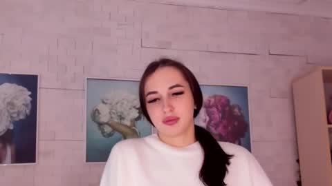 Snapshot of natalyfreman chatting on 12/24/24, 12:11 Nataly online show from 12/24/24, 12:11