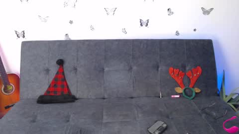  online show from 12/22/24, 11:09