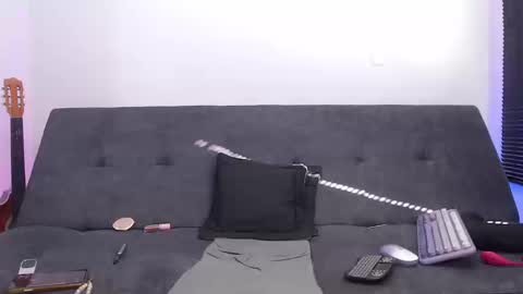 Snapshot of natalygreww chatting on 09/29/25, 08:13   online show from 09/29/25, 08:13