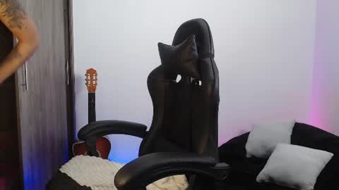   online show from 06/15/26, 05:59